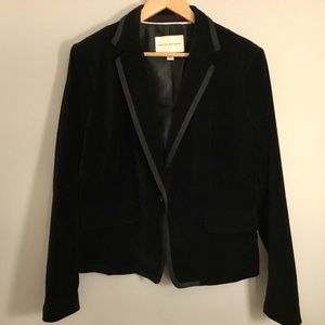 Banana Republic Women’s Black Velvet Blazer sz 14